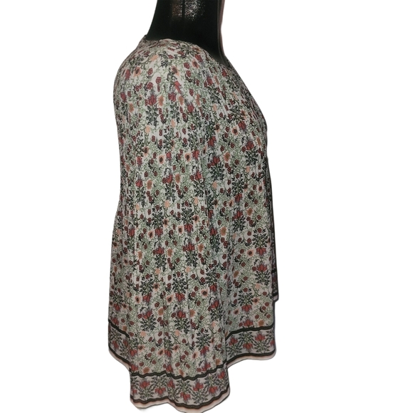 Max Studio Floral Print Bell Sleeve Blouse M - Picture 4 of 8